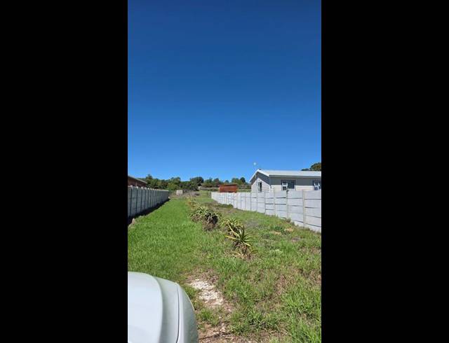 LAND FOR SALE IN ALBERTINIA